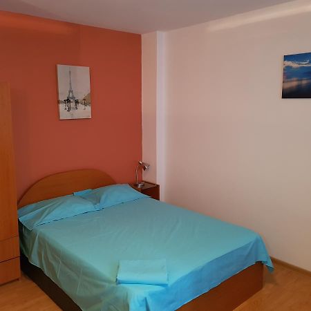 Rent House Unirii Apartment Bucharest Exterior photo
