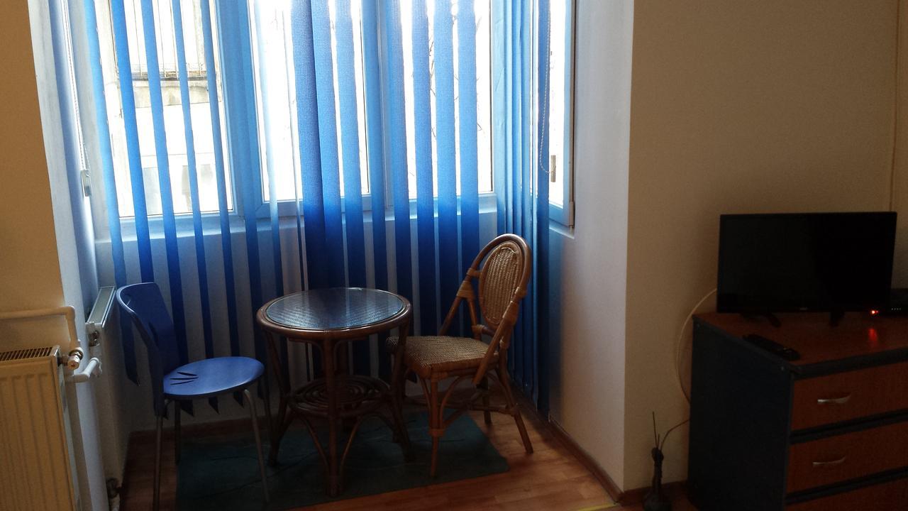 Rent House Unirii Apartment Bucharest Exterior photo